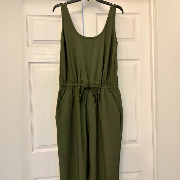 Abercrombie & Fitch Dark Green Jumpsuit - Picture 2 of 6